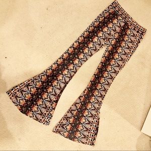 Stretchy hippie BoHo 70’s pattern Bell Bottoms